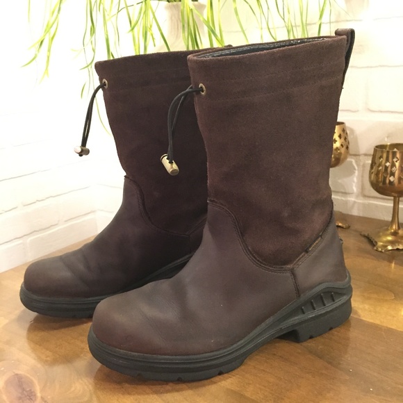 Ariat | Shoes | Ariat Barnyard Belle H2 